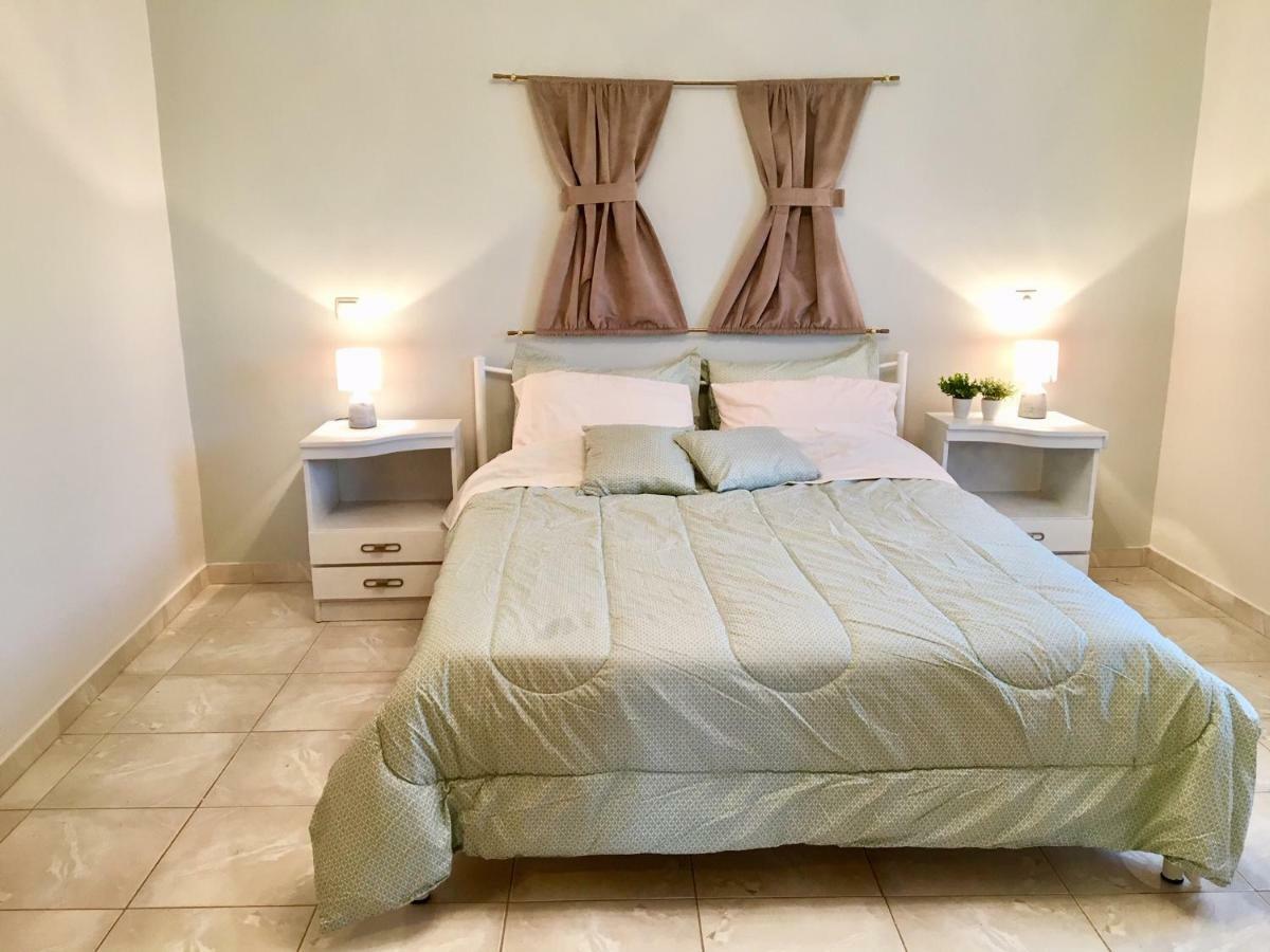 Luxury House In Nafplio With A Great View Balcony Apartment ภายนอก รูปภาพ